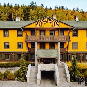 dolina-wikingow-apartament-oye-09.szklarskaporebahotels.net/